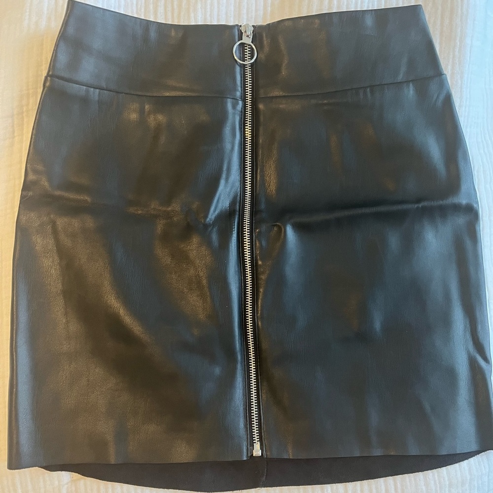 🚨 Moving Sale 🚨 Everything must go